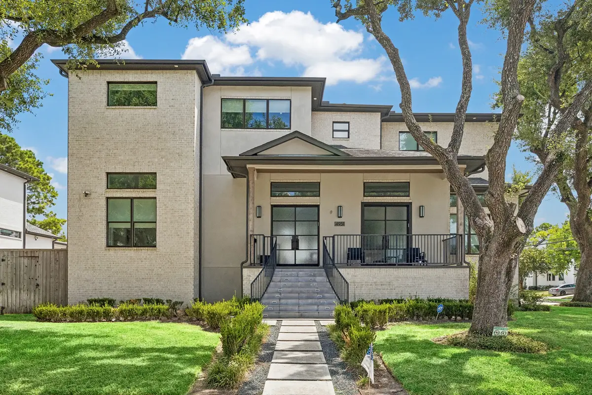 4951 Valkeith Drive, Houston, TX 77096 - #1