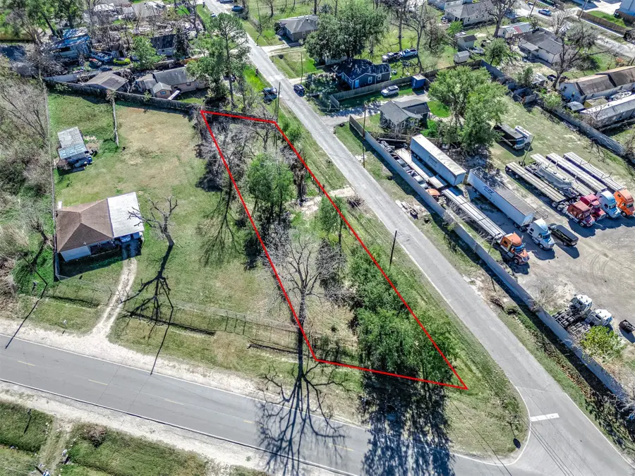 5402 Bennington Street, Houston, TX 77028 - Image #2