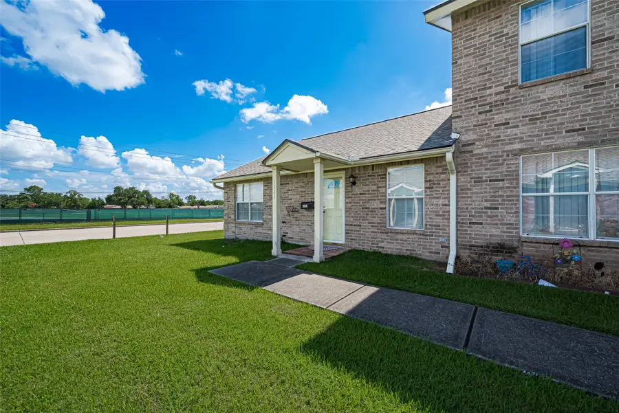1323 Queens Road, Pasadena, TX 77502 - Image #3