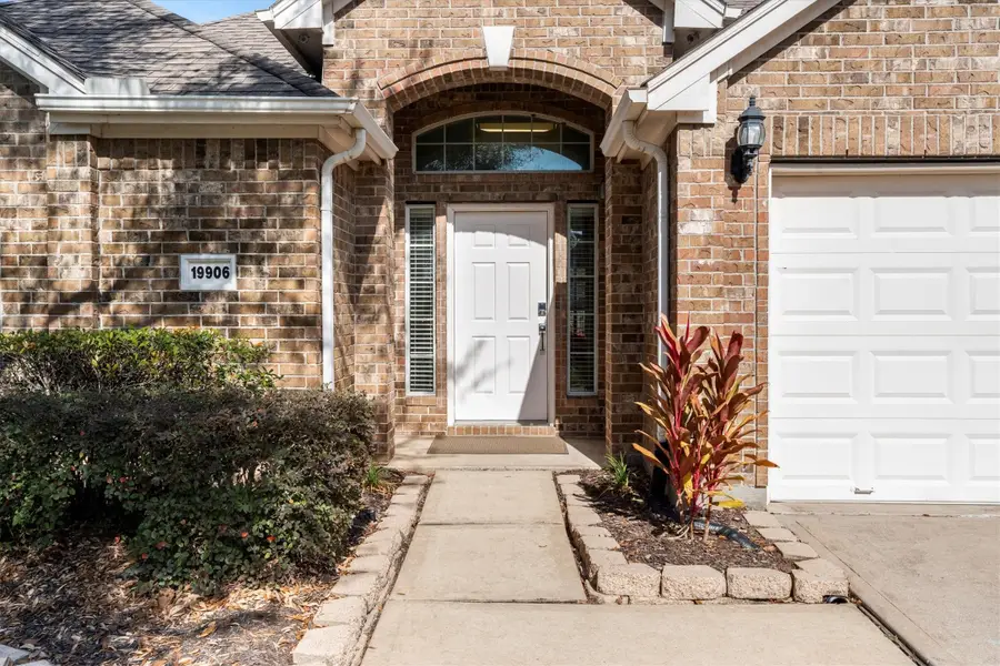 19906 Sagebrush Cove, Richmond, TX 77407 - Image #2