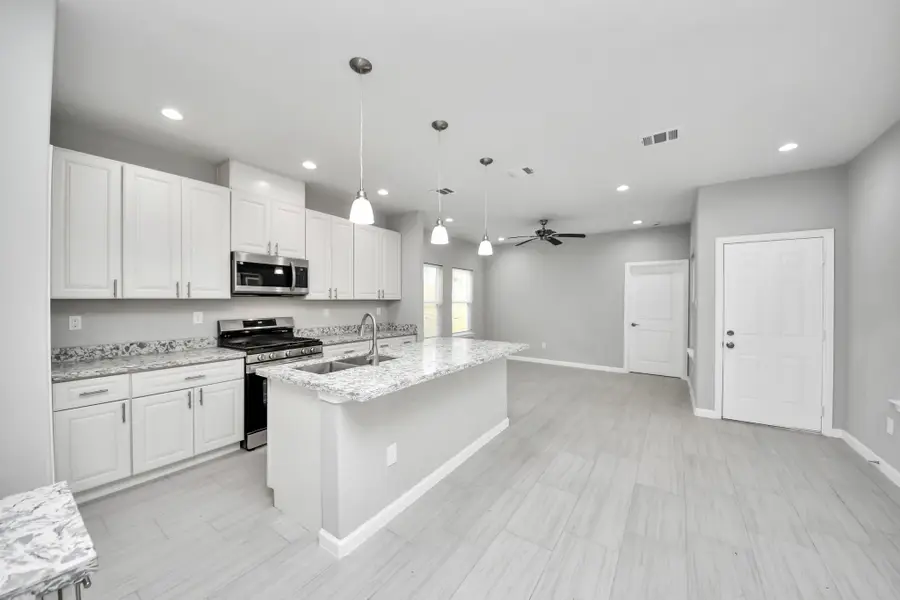 4011 Elmwood Street, Houston, TX 77051 - #3