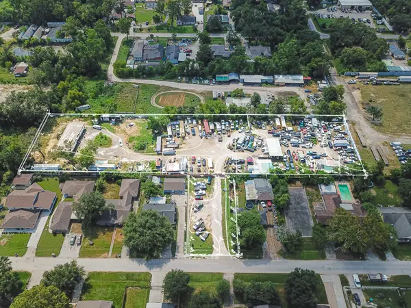 13819 Stoneshire Street, Houston, TX 77037