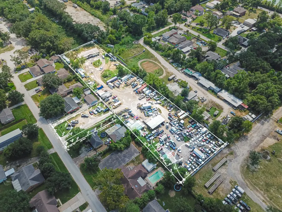 13819 Stoneshire Street, Houston, TX 77037 - Image #3