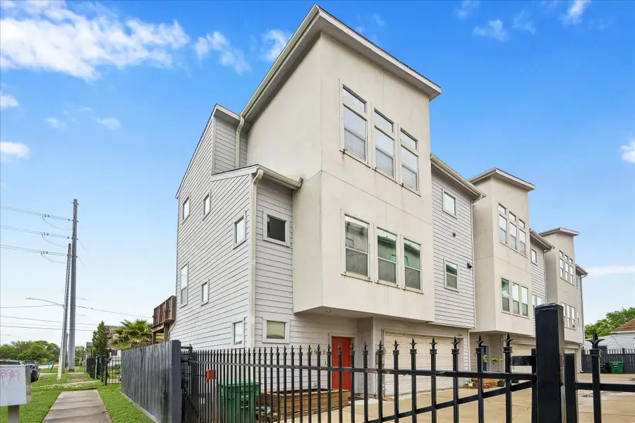 1902 Fletcher Street, Houston, TX 77009 - #3