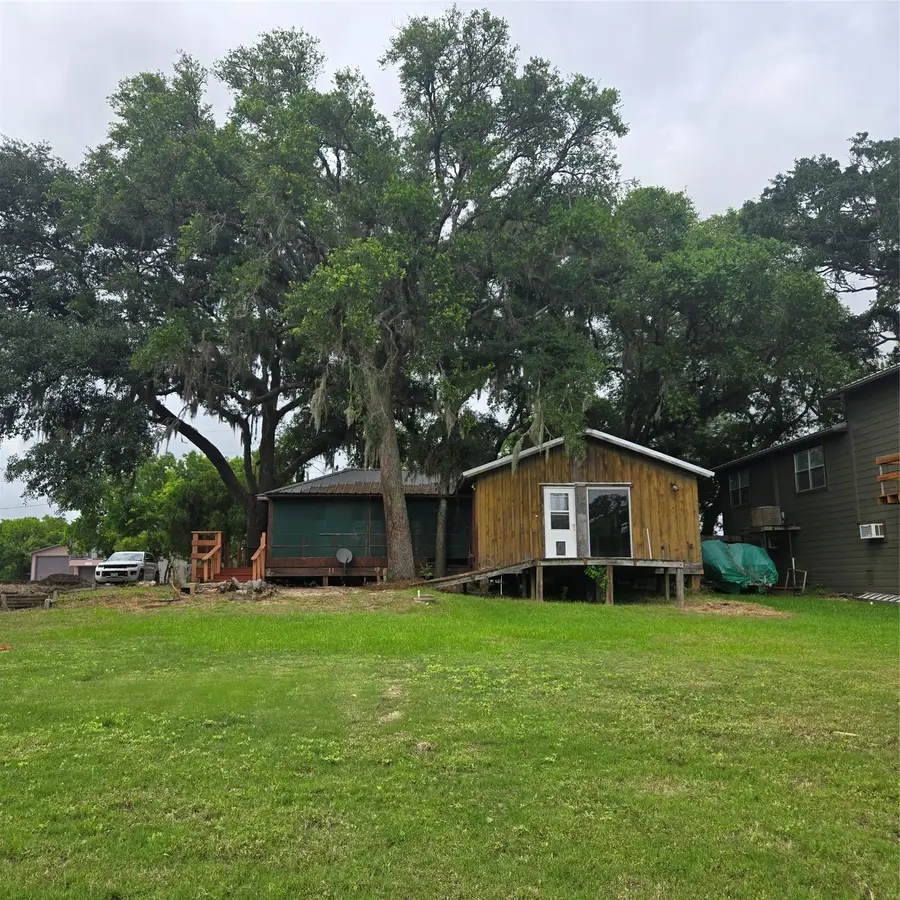 1471 Private Road 652, Sargent, TX 77414 - #3