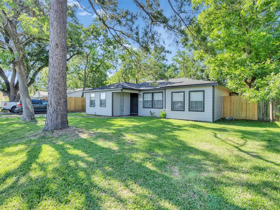 7426 Stephanie Drive, Deer Park, TX 77536 - #2