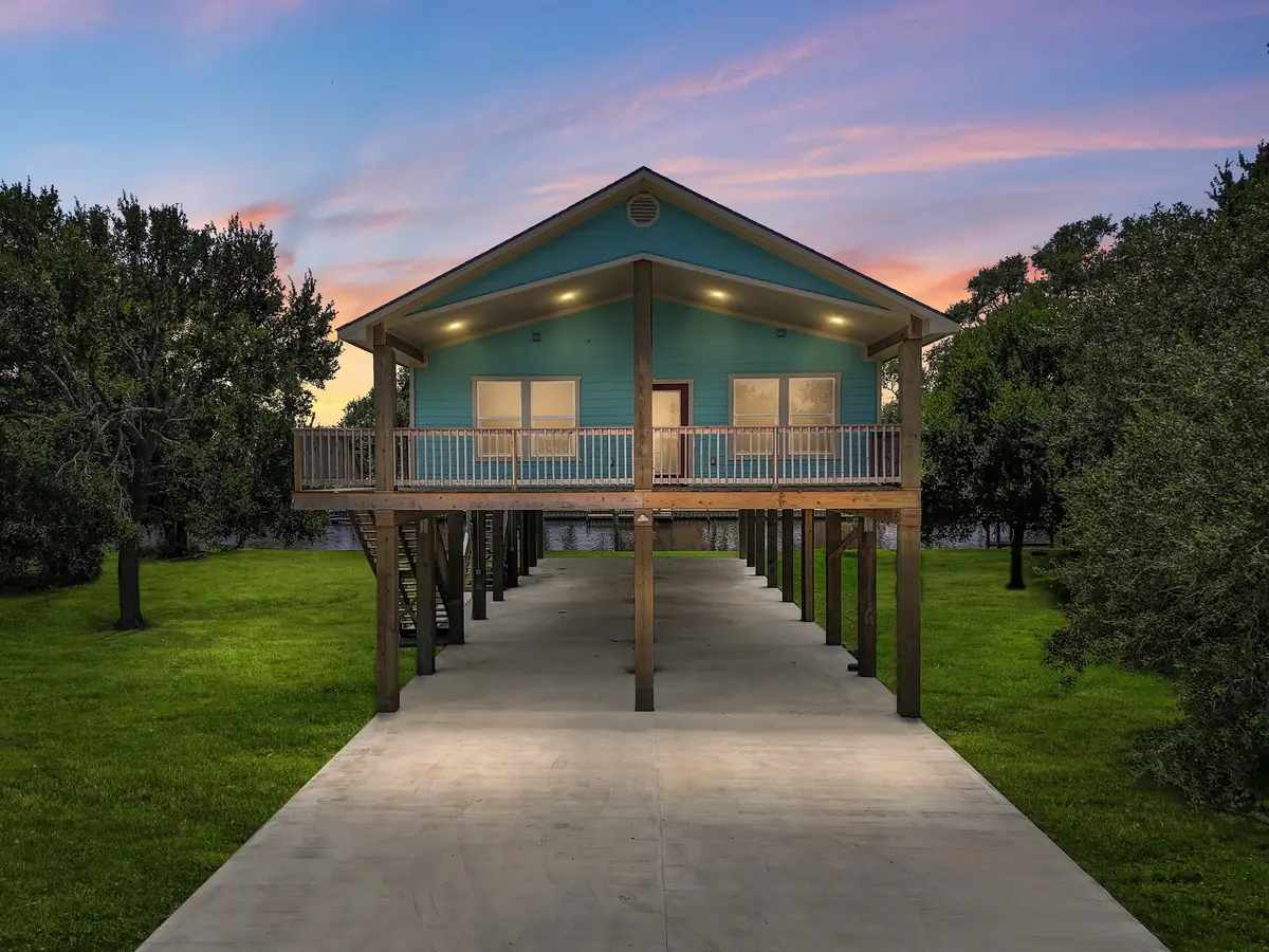 1822 County Road 297, Sargent, TX 77414 - Image #1