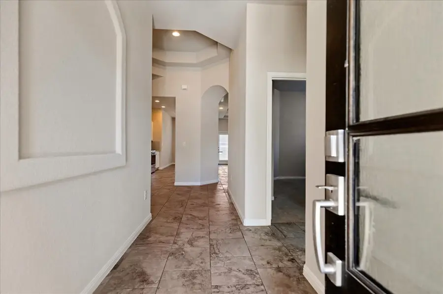 419 Gettysburg Loop, Elgin, TX 78621 - Image #3