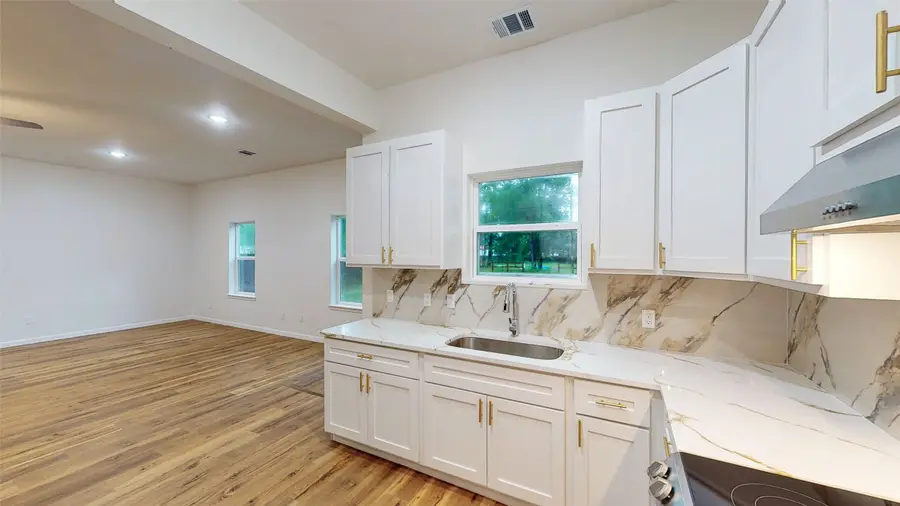 21665 County Road 3749d, Cleveland, TX 77327 - #2