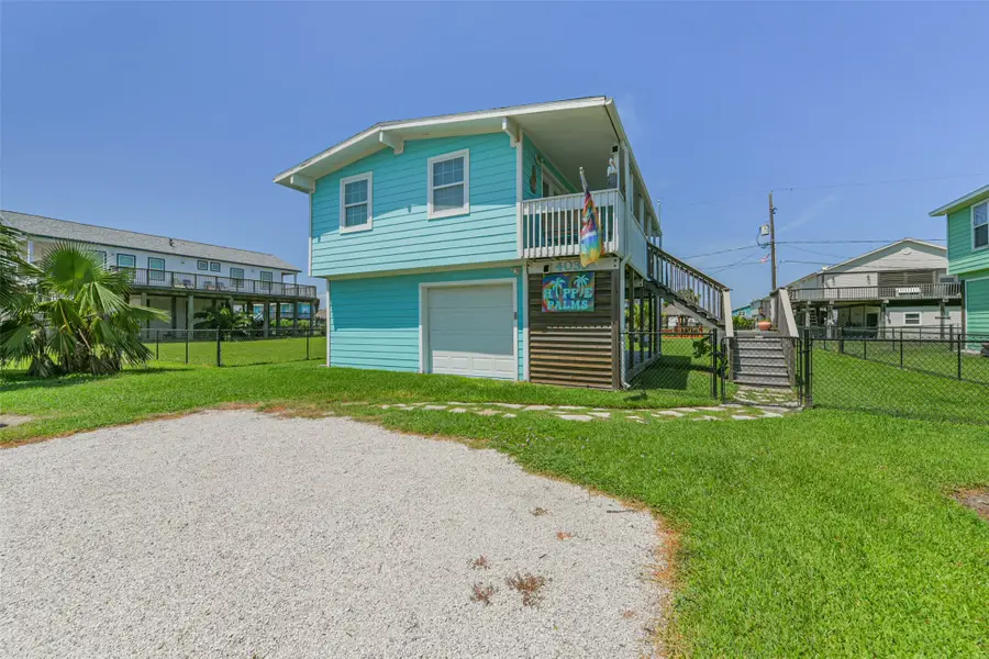 4035 Hardin Drive, Galveston, TX 77554 - #3