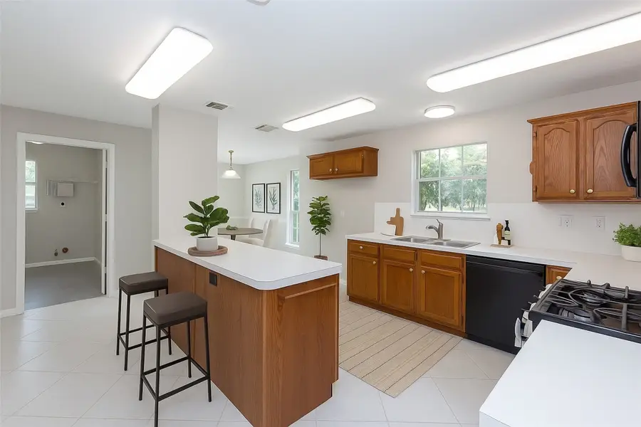 702 E Haven Court, Friendswood, TX 77546 - Image #2