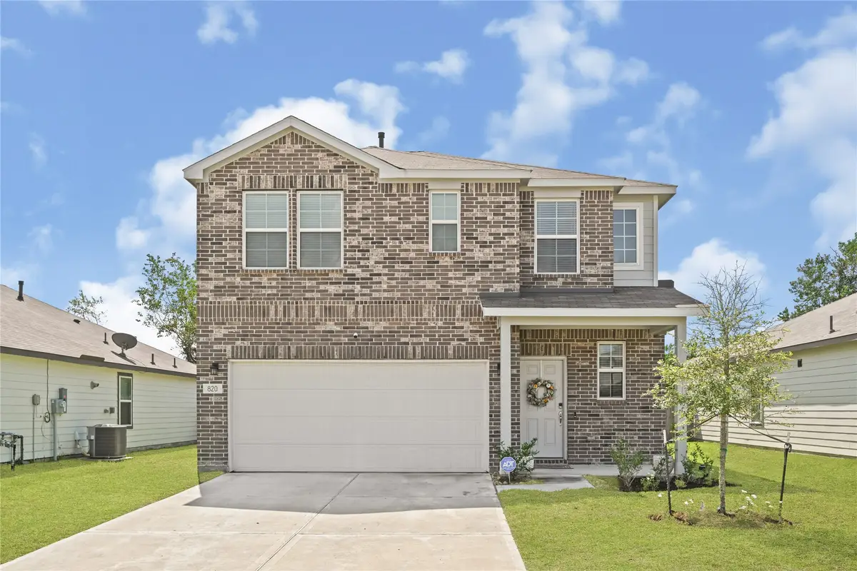 820 Westpointe Drive, Dayton, TX 77535 - #1