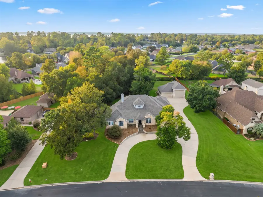 12195 N Lake Vista Drive, Willis, TX 77318 - #2