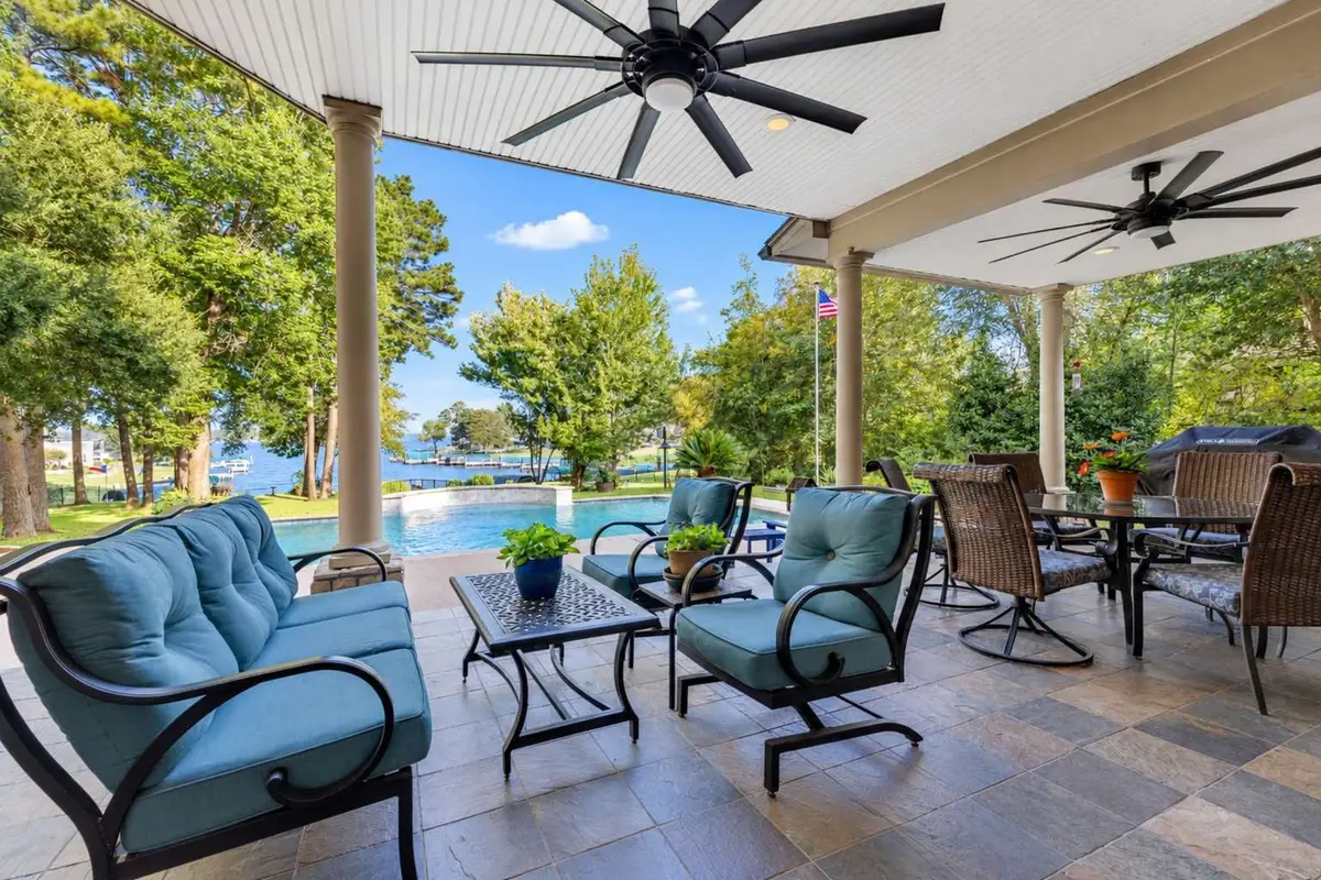 1018 The Cliffs Boulevard, Montgomery, TX 77356 - #1