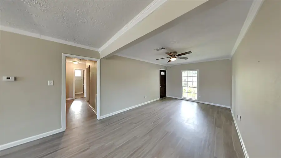 6706 Castleview Lane, Stafford Missouri City, TX 77489 - Image #2