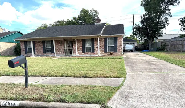 12615 Shannon Hills Drive, Houston, TX 77099