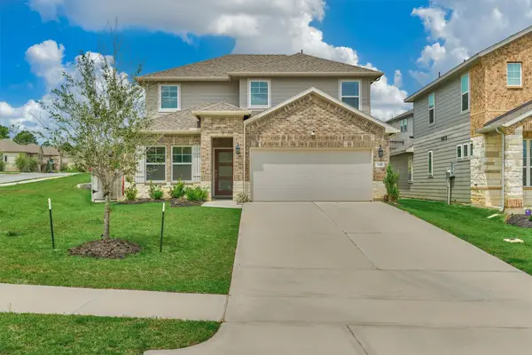 120 Porter Bend Court, Montgomery, TX 77316