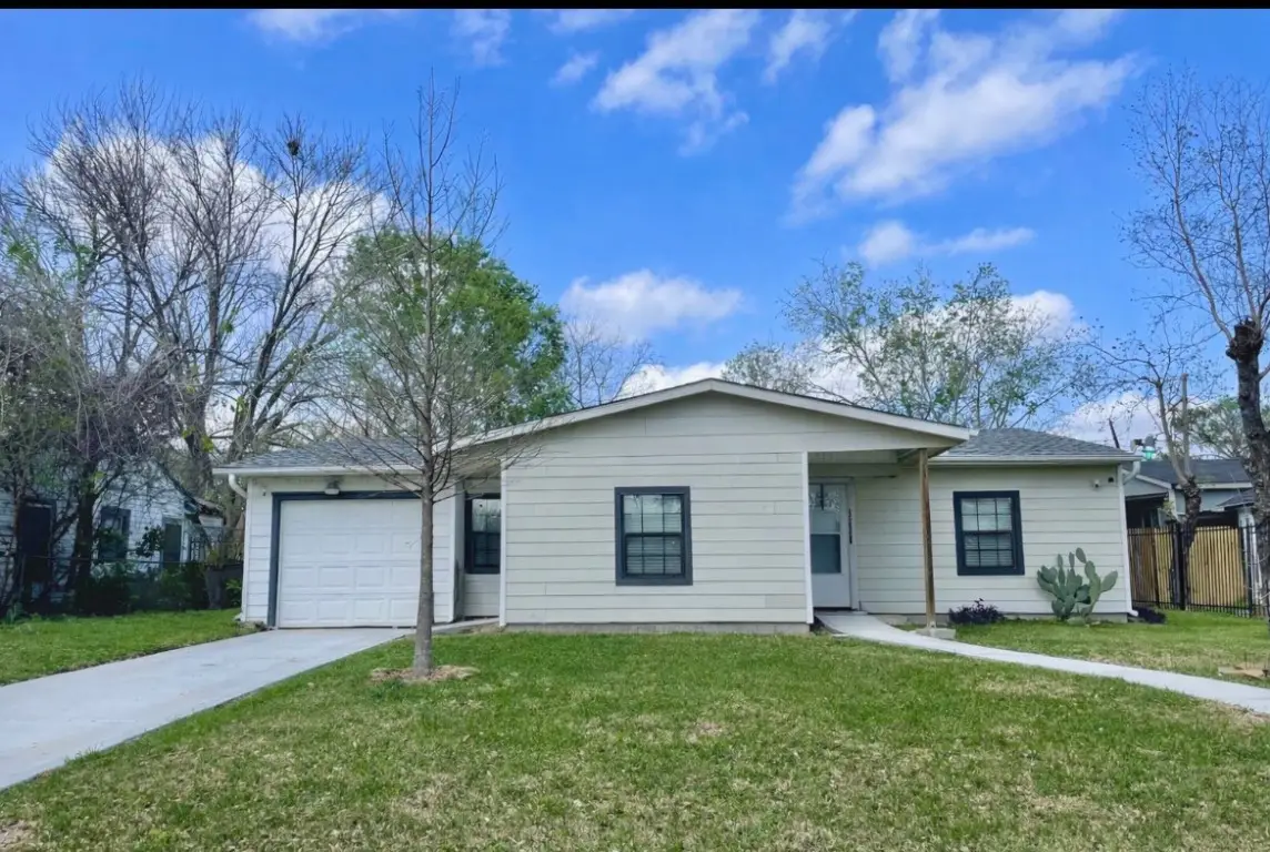 7435 Briefway Street, Houston, TX 77087 - #1