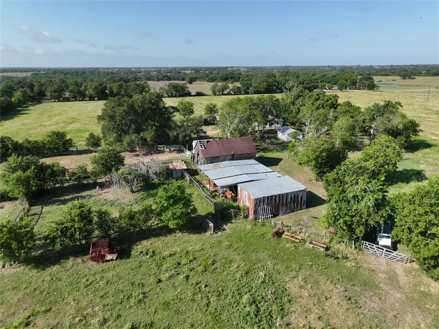 1649 County Road 209, Weimar, TX 78962 - Image #2