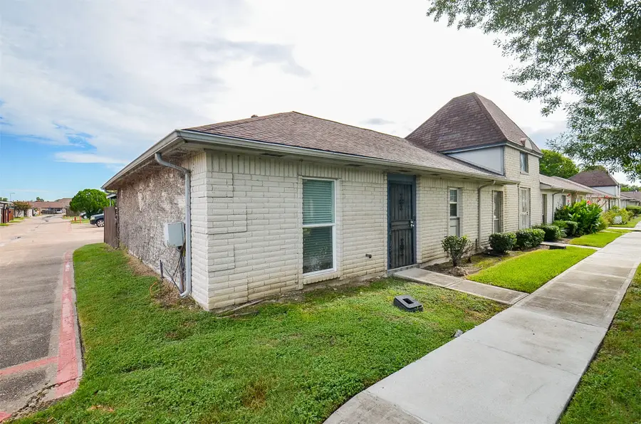 7323 Cook Road, Houston, TX 77072 - Image #2