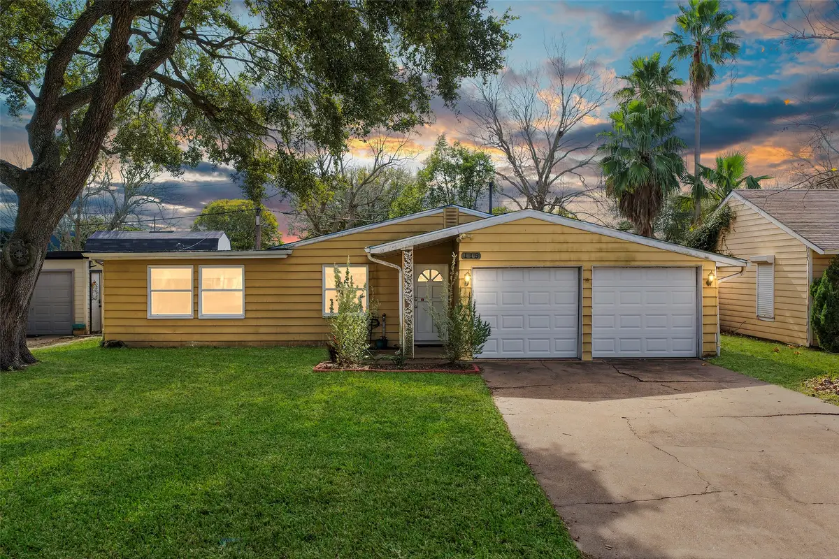 115 Marlin Avenue, Galveston, TX 77550 - Image #1