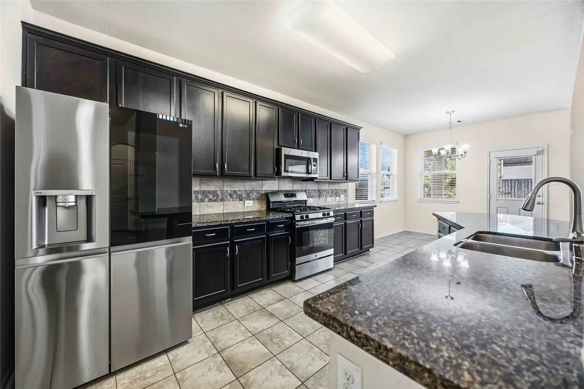 366 Lake Line Drive, Alvin, TX 77511 - #1