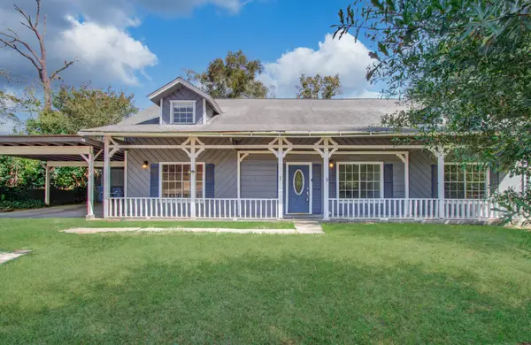 20593 Highway 105, Cleveland, TX 77328