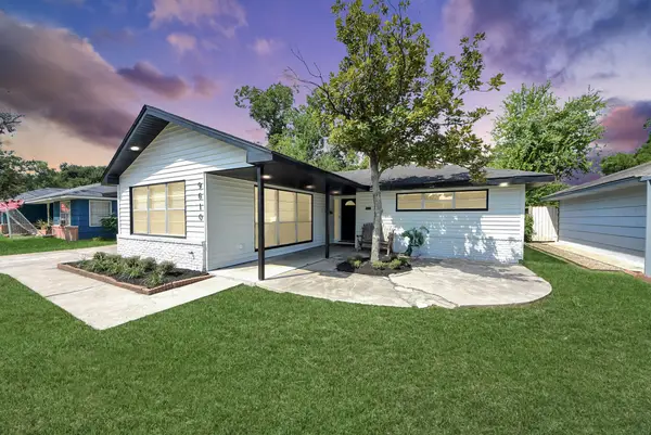 9610 Westview Drive, Houston, TX 77055