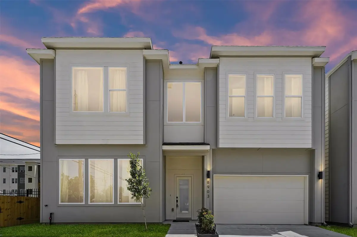 8916 Knoll Branch Dr Drive, Houston, TX 77080 - Image #1