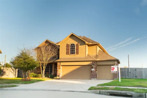 8606 Morning Dove Lane, Baytown, TX 77521