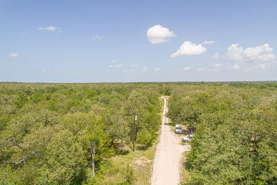 110/111 Hardwood Lane, Somerville, TX 77879 - Image #3