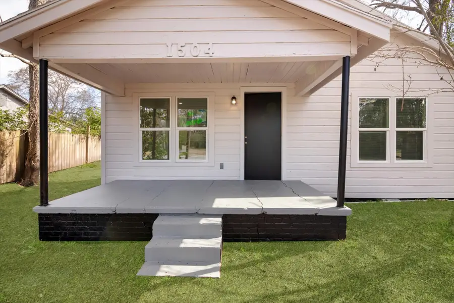 1504 N Travis Street, Liberty, TX 77575 - Image #2