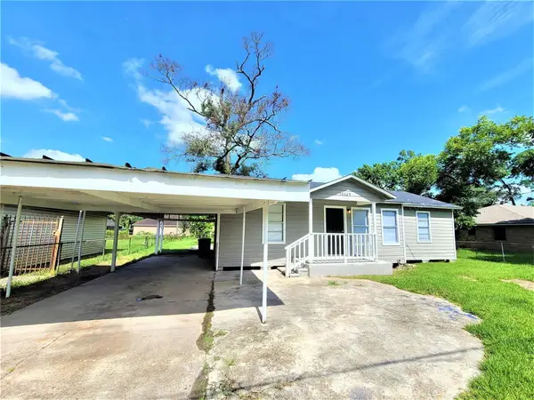 10329 Wicklowe Street, Houston, TX 77016