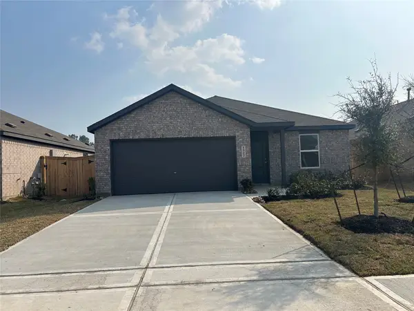 1507 Wisteria Peaks Court, Crosby, TX 77532
