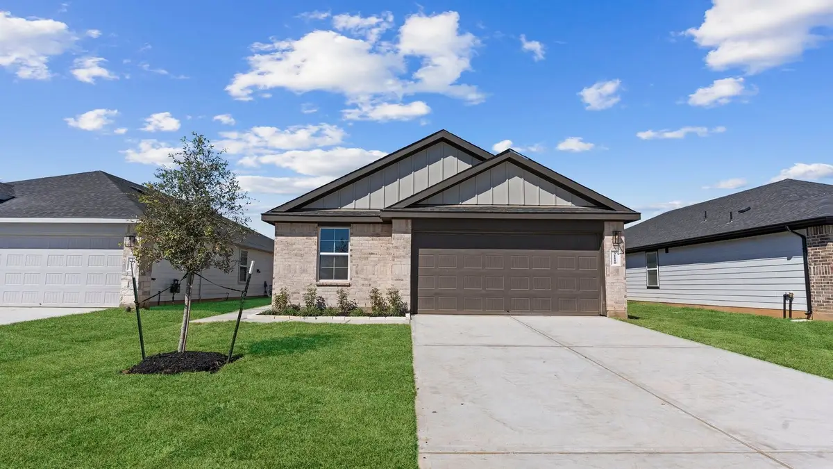 10722 Dogwood Sky Drive, Beasley, TX 77417 - #1