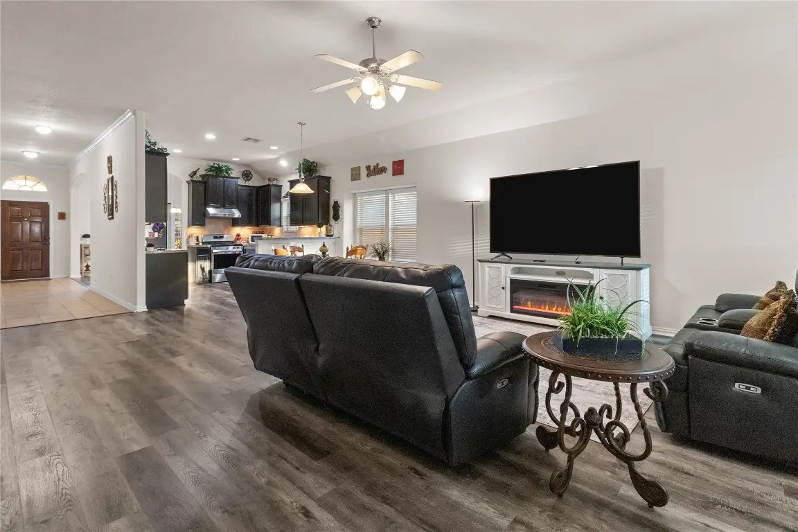 810 Sand Crab Lane, La Marque, TX 77568 - #1