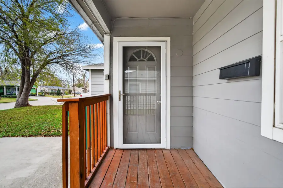 2510 Windsor Lane, Pasadena, TX 77506 - Image #2