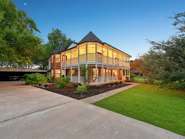 2507D Calder Drive, League City, TX 77573