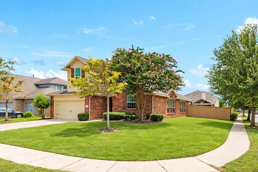 101 Long Meadow Court, Clute, TX 77531 - #3