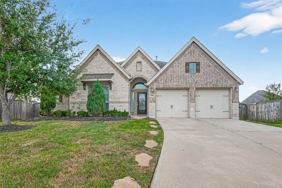 9202 Holloway Cliff Lane, Cypress, TX 77433 - Image #2