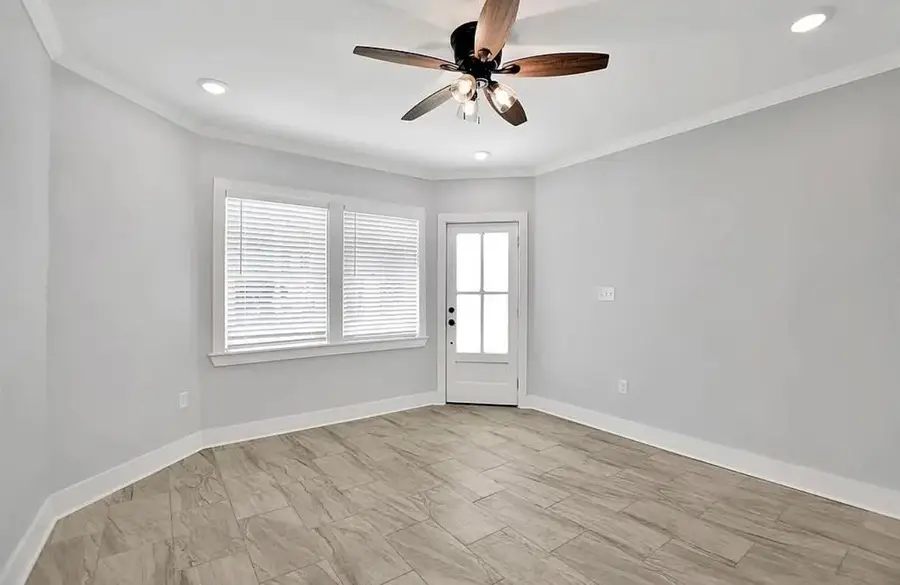 1606 Avenue L, Galveston, TX 77550 - #3