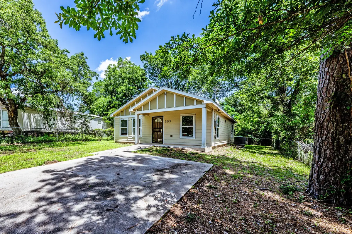 303 Sowell Drive, Huntsville, TX 77320 - #1