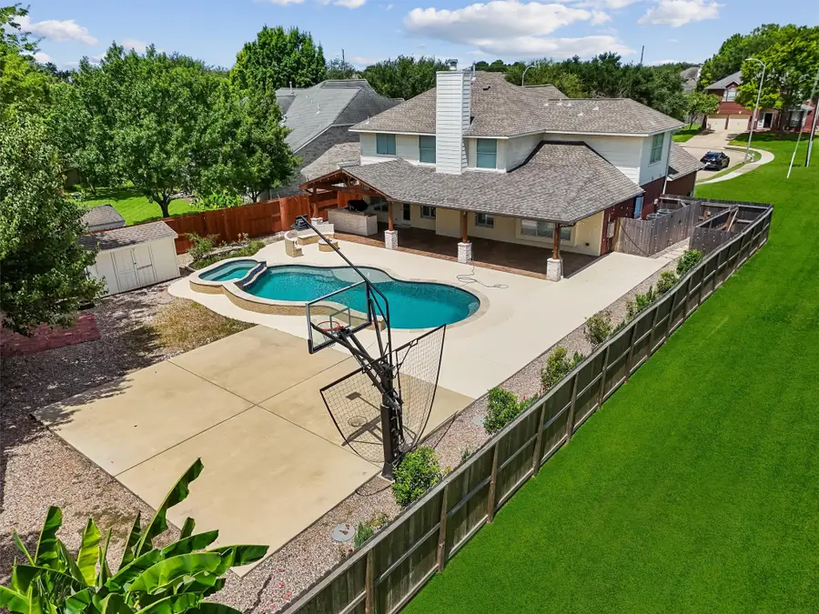 2322 Meadow Briar Drive, Sugar Land, TX 77498 - #2