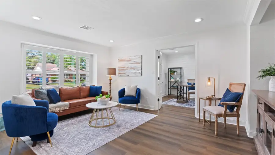 4410 Deer Lodge Drive, Houston, TX 77018 - Image #2