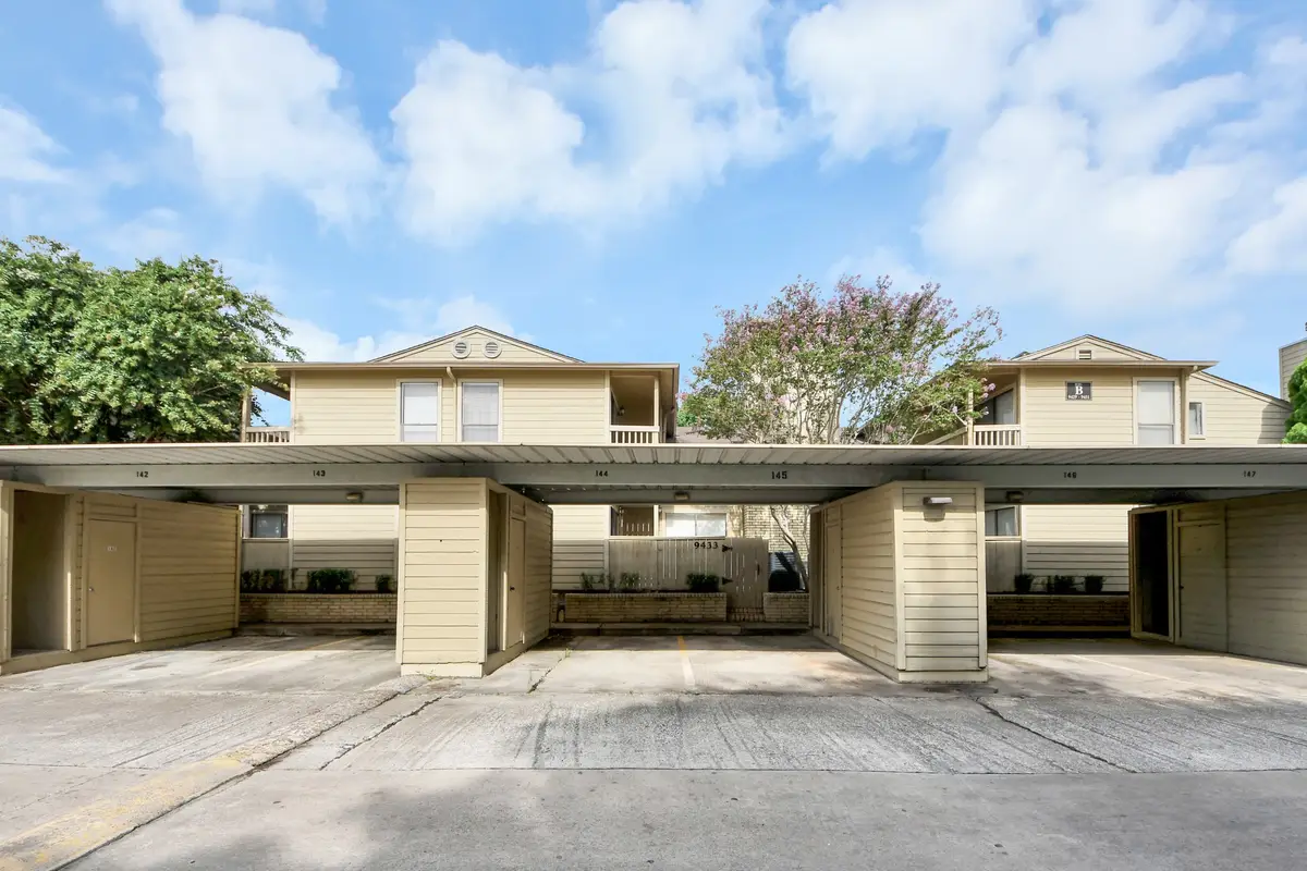 9433 Pagewood Ln, Houston, TX 77063 - #1