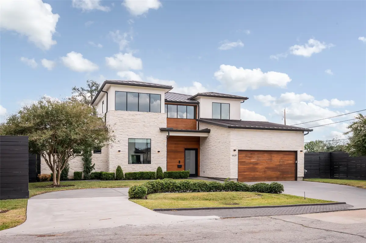 6629 Clawson Street, Houston, TX 77055 - Image #1