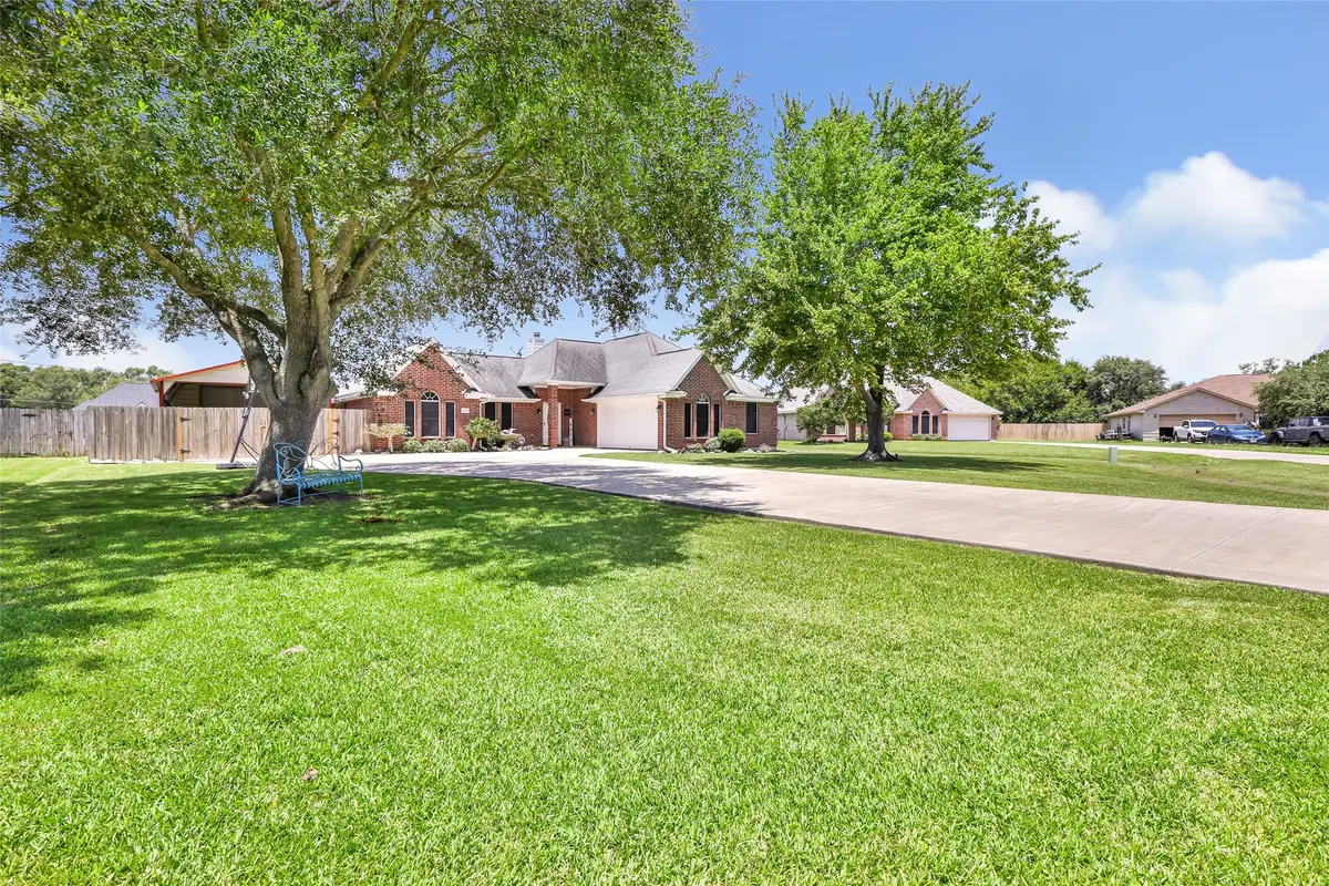 5810 Dixie Lane, Baytown, TX 77523 - Image #1
