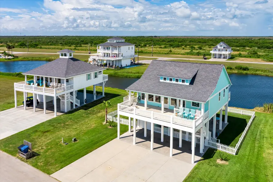 3837 Biscayne Beach Road, Port Bolivar, TX 77650 - Image #3