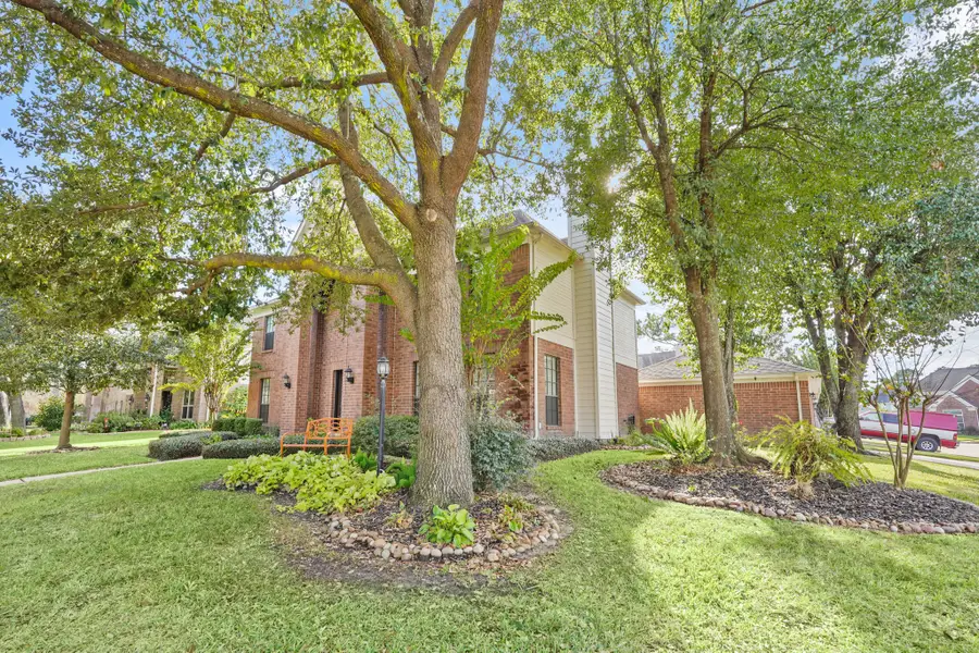17223 Shadow Valley Drive, Spring, TX 77379 - Image #3