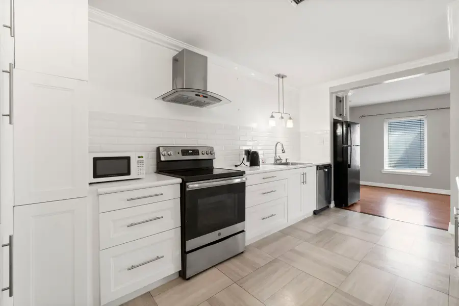 2824 Briarhurst Drive #14, Houston, TX 77057 - Image #3